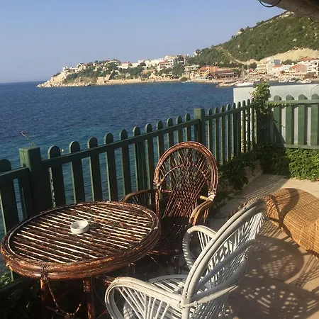 Karaburun Yali *